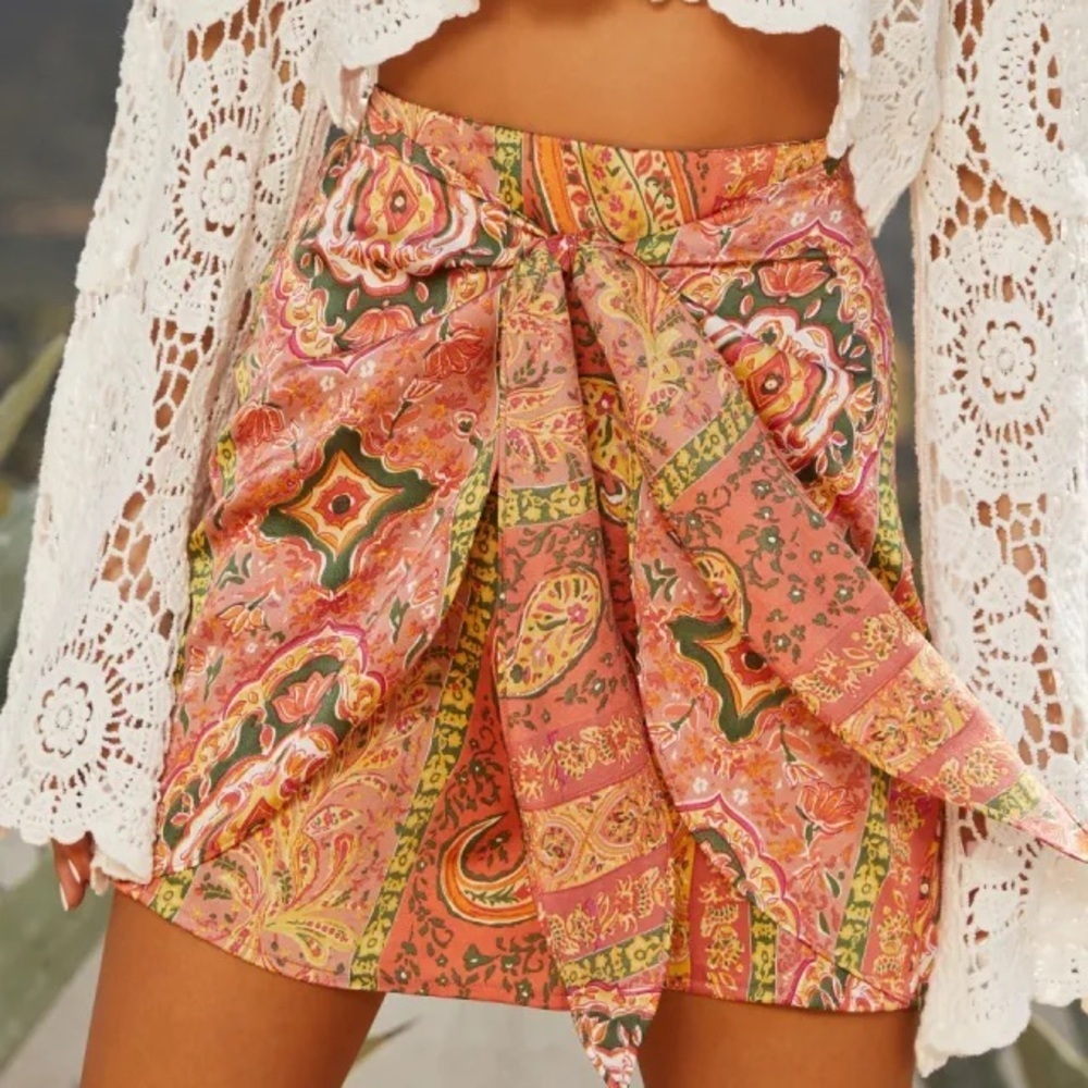 FINAL PRICE Vici Multicolor Floral Skirt